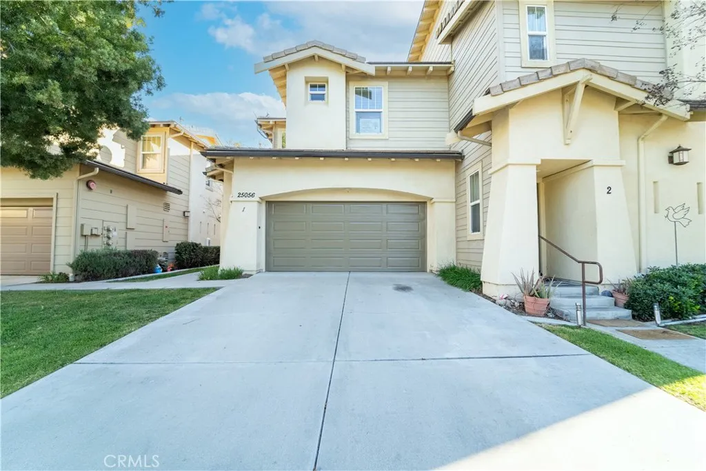 25056 Driftoak, Murrieta, California 92562 home-pic-1