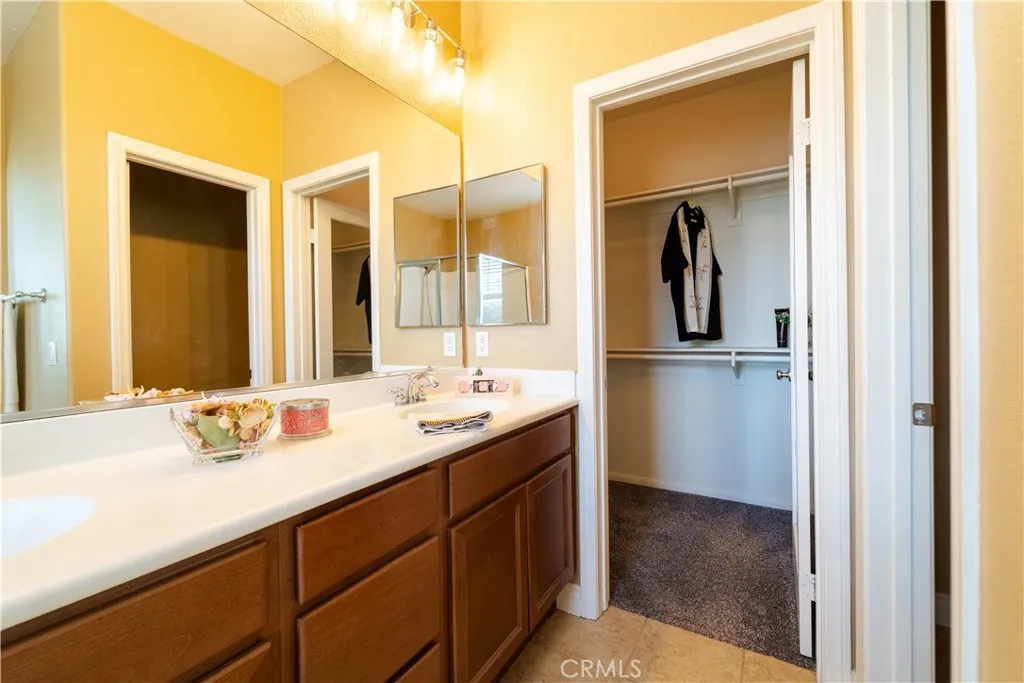 25056 Driftoak, Murrieta, California 92562 home-pic-22