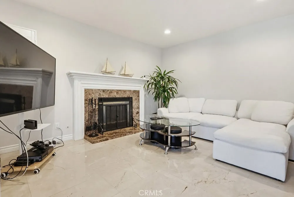 24303 Rimford, Diamond Bar, California 91765 home-pic-9