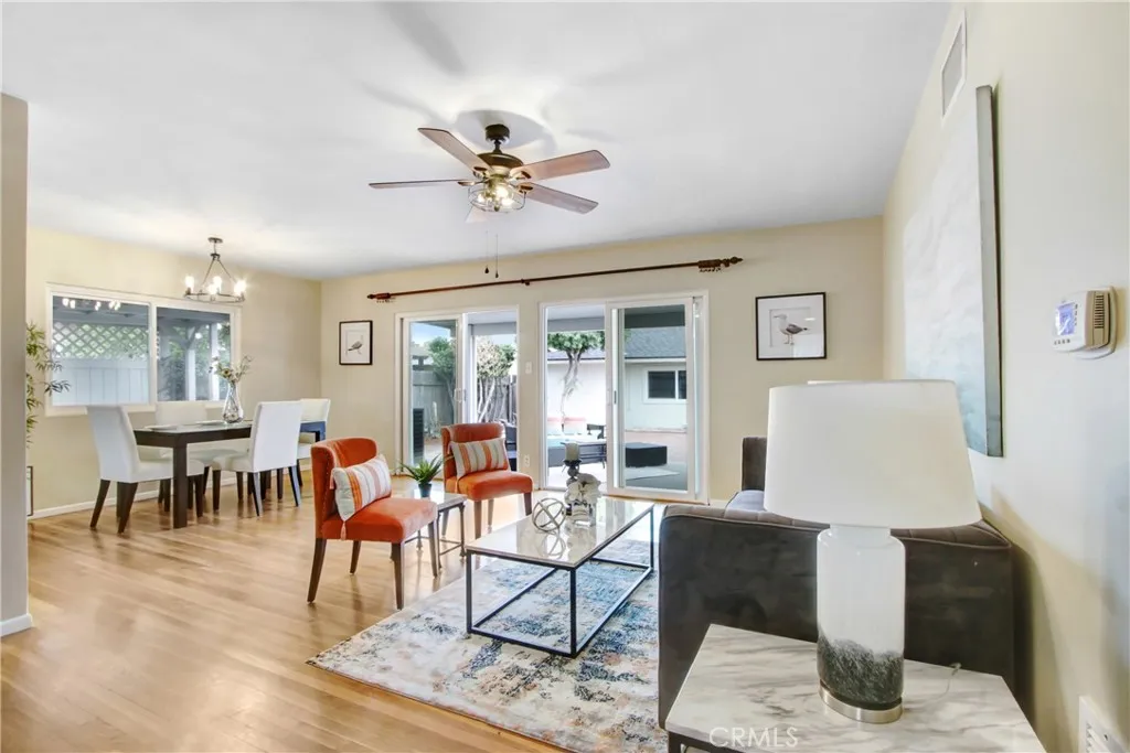 927 Alta Loma Drive, Corona, California 92882 home-pic-7