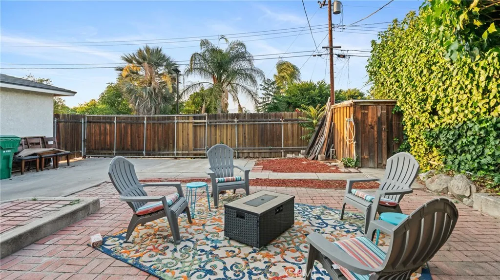 927 Alta Loma Drive, Corona, California 92882 home-pic-41