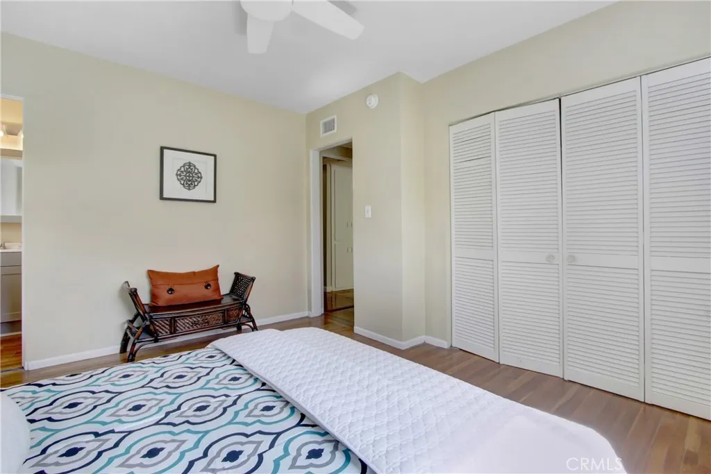 927 Alta Loma Drive, Corona, California 92882 home-pic-22