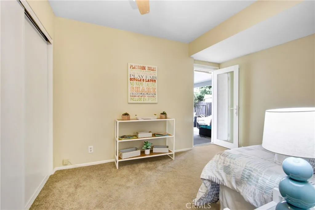 927 Alta Loma Drive, Corona, California 92882 home-pic-26