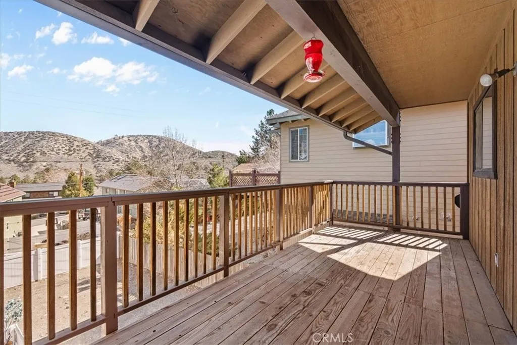 5471 Zurich Drive, Wrightwood, California 92397 home-pic-27