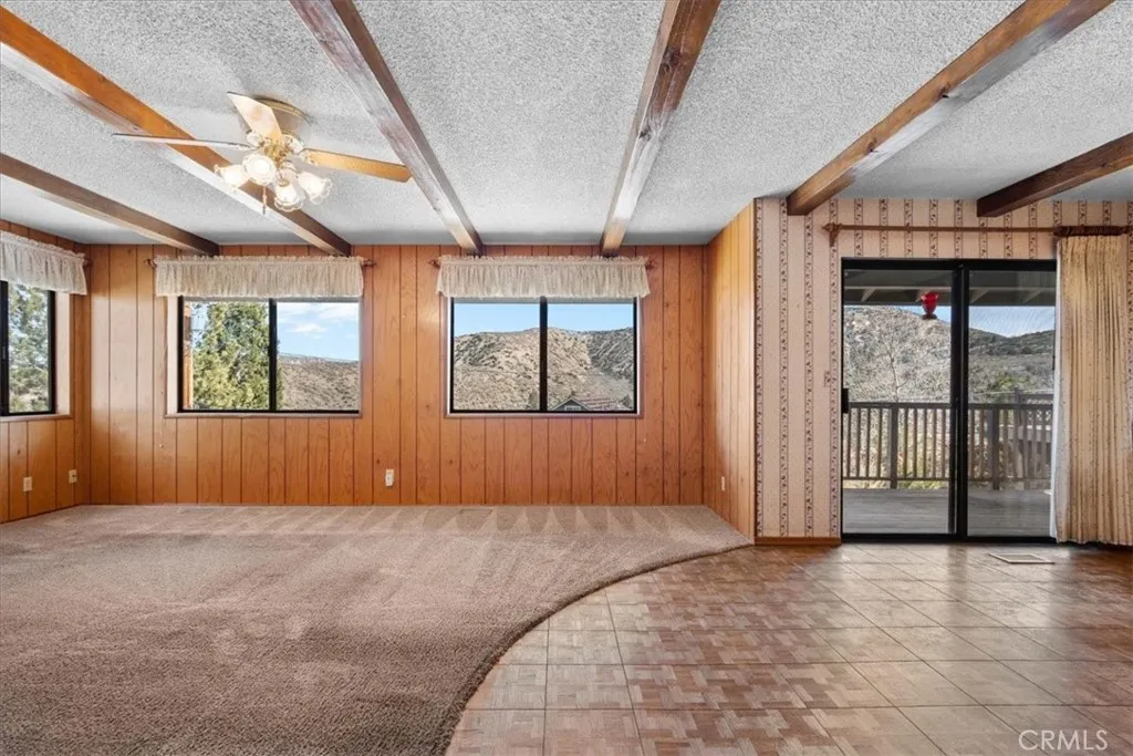 5471 Zurich Drive, Wrightwood, California 92397 home-pic-8