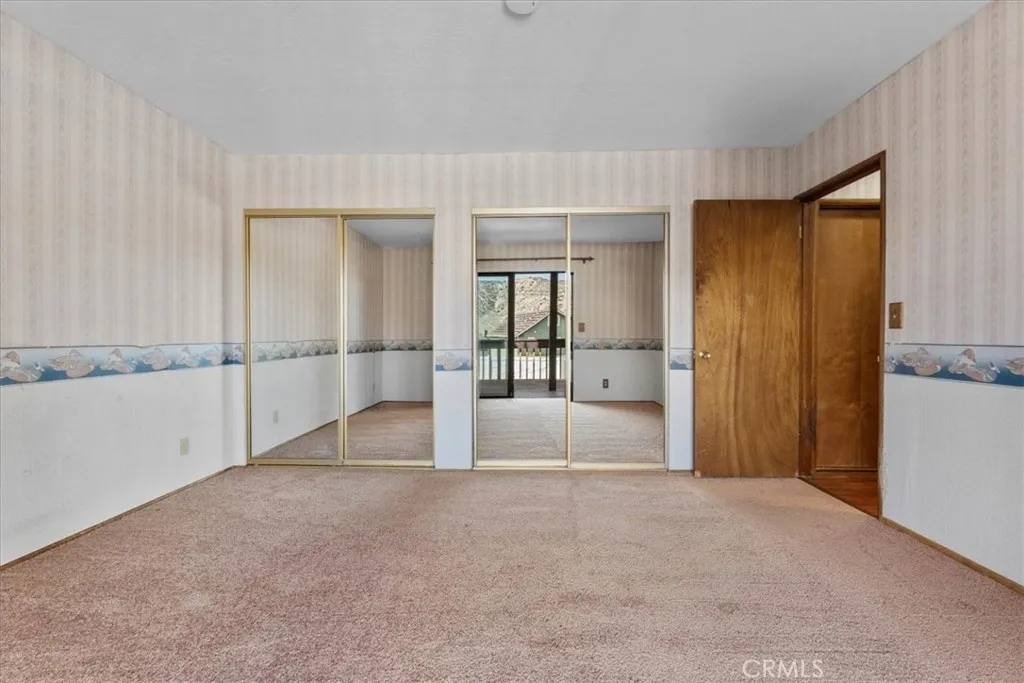5471 Zurich Drive, Wrightwood, California 92397 home-pic-26