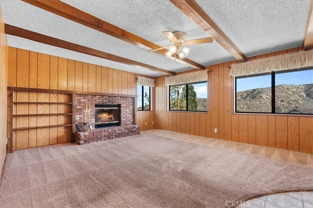 5471 Zurich Drive, Wrightwood, California 92397 home-pic-11