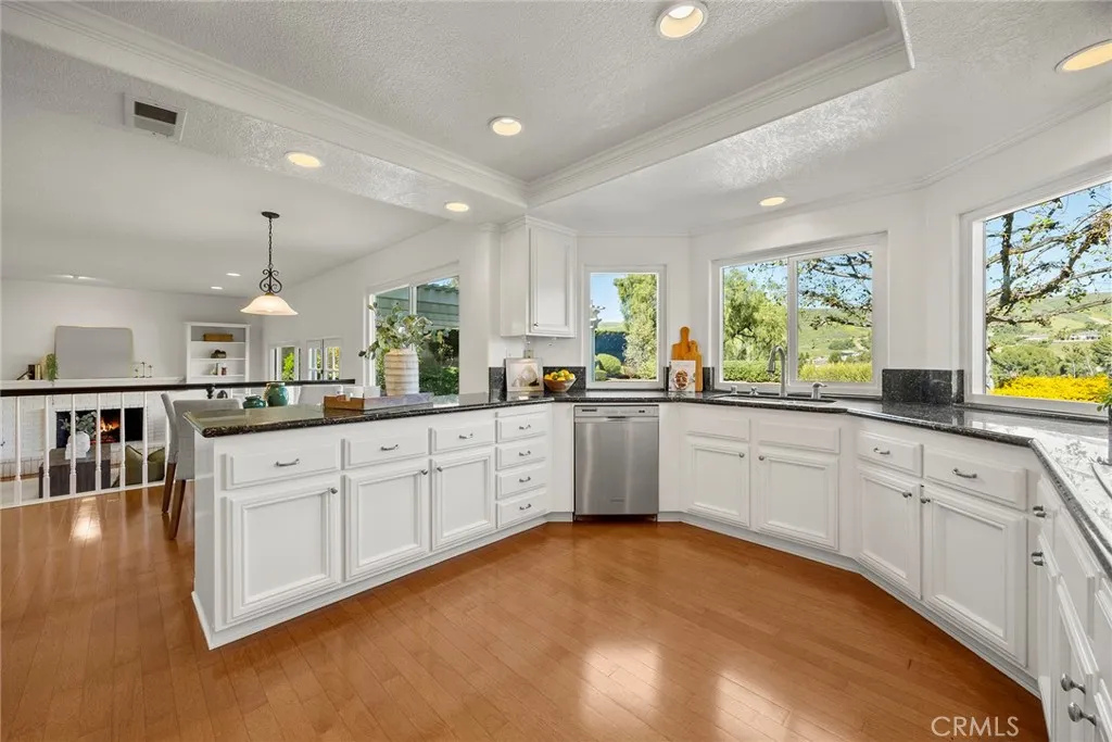 21135 Ridge Park, Yorba Linda, California 92886 home-pic-25