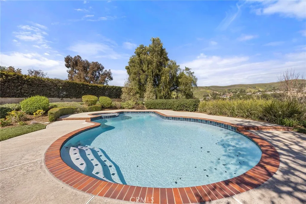 21135 Ridge Park, Yorba Linda, California 92886 home-pic-54