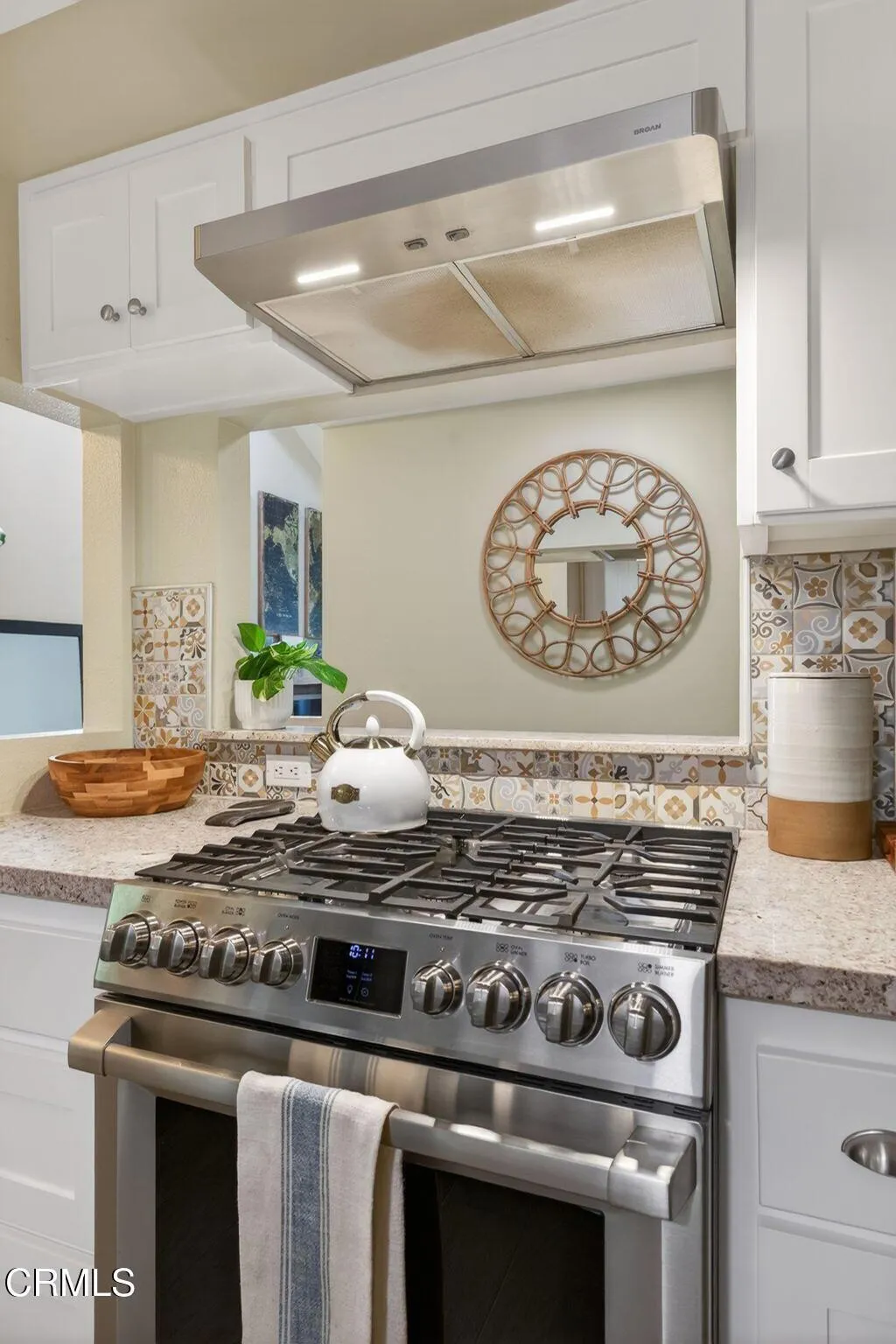 203 N Carrillo Road B, Ojai, California 93023 home-pic-27
