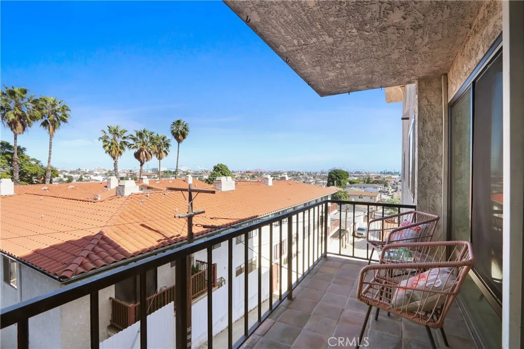 2030 S Cabrillo Avenue 206, San Pedro, California 90731 home-pic-5