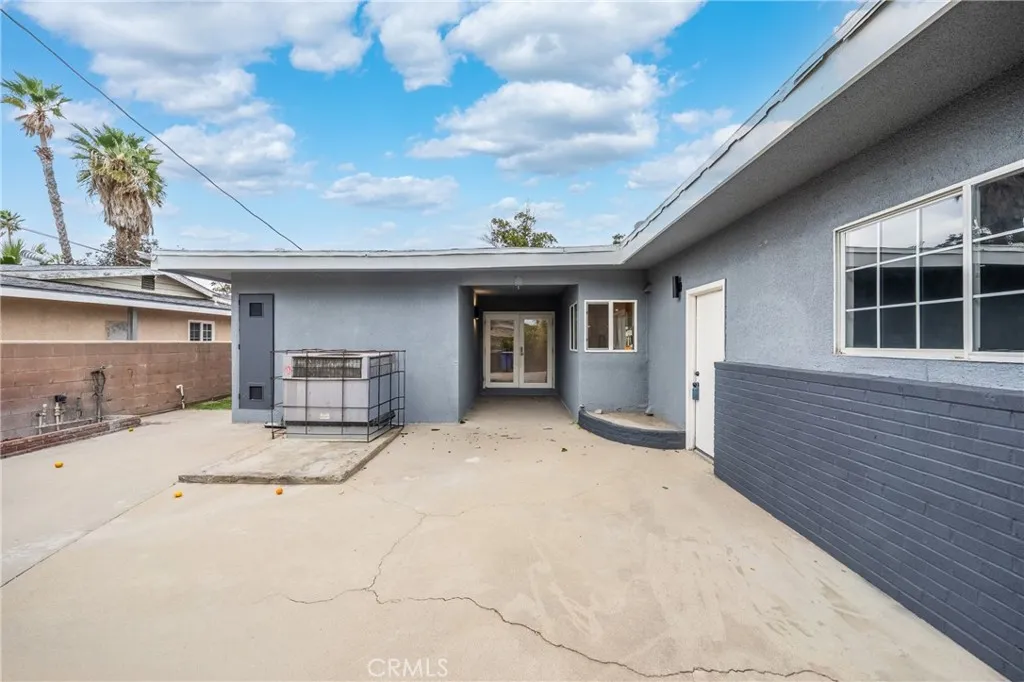 9092 Tangelo, Fontana, California 92335 home-pic-29