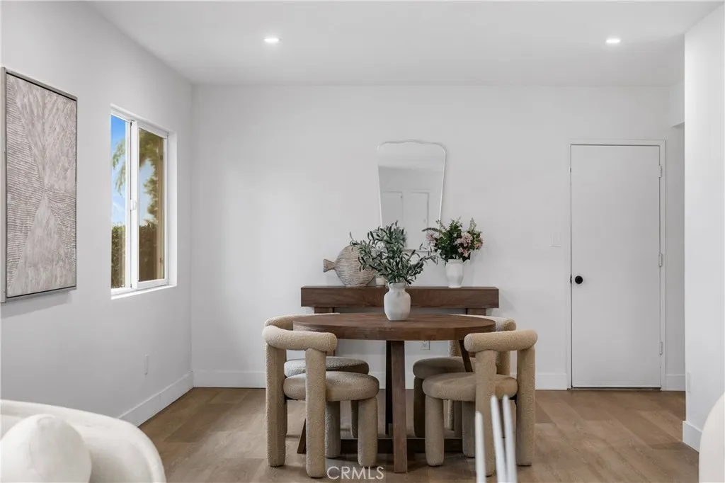 9092 Tangelo, Fontana, California 92335 home-pic-23