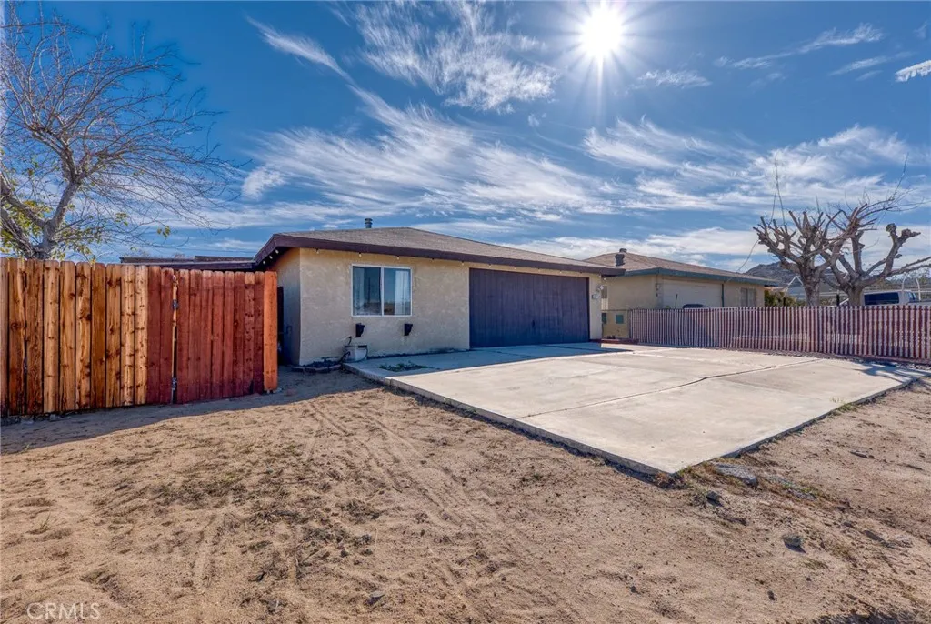 6411 Mountain View, Joshua Tree, California 92252 home-pic-3