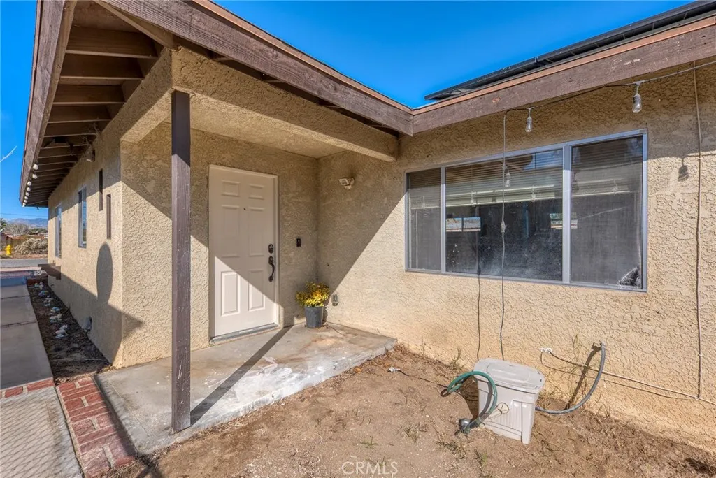 6411 Mountain View, Joshua Tree, California 92252 home-pic-4