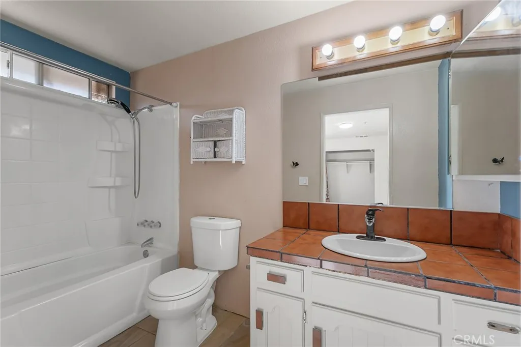 6411 Mountain View, Joshua Tree, California 92252 home-pic-16