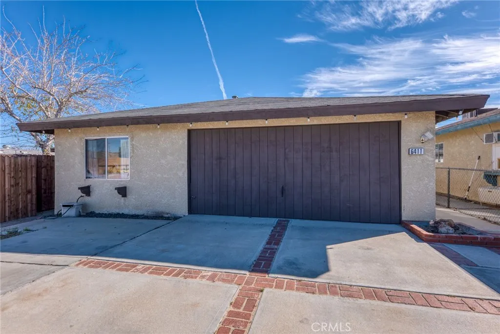 6411 Mountain View, Joshua Tree, California 92252 home-pic-2