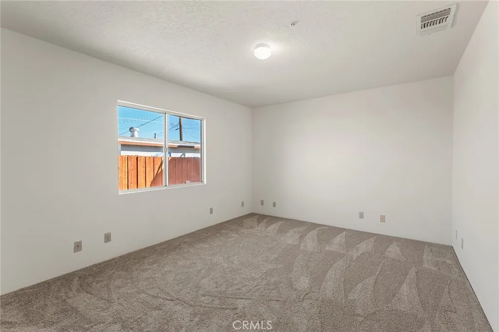 6411 Mountain View, Joshua Tree, California 92252 home-pic-17