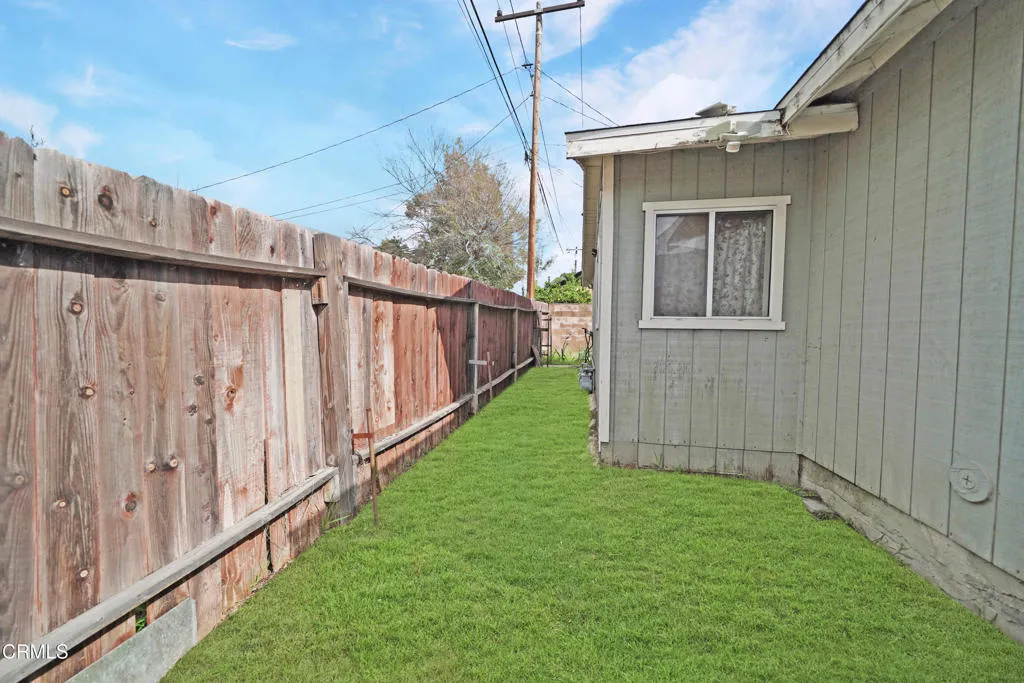 345 Blaine Avenue, Fillmore, California 93015 home-pic-22