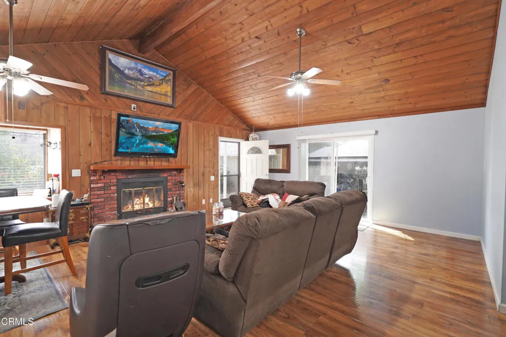 345 Blaine Avenue, Fillmore, California 93015 home-pic-7