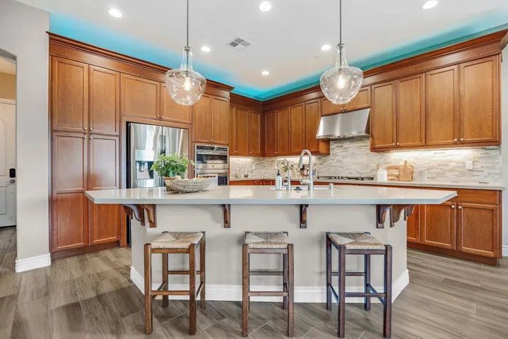 2000 2000 Tempranillo Ln, Brentwood, California 94513