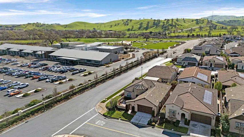 2000 2000 Tempranillo Ln, Brentwood, California 94513