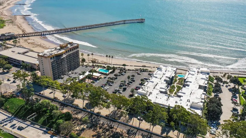 18_350_Paseo_De_Playa_Ventura_CA_93001-E