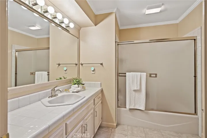 529 Countryside Lane, Chico, California 95973