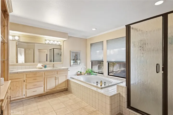 529 Countryside Lane, Chico, California 95973