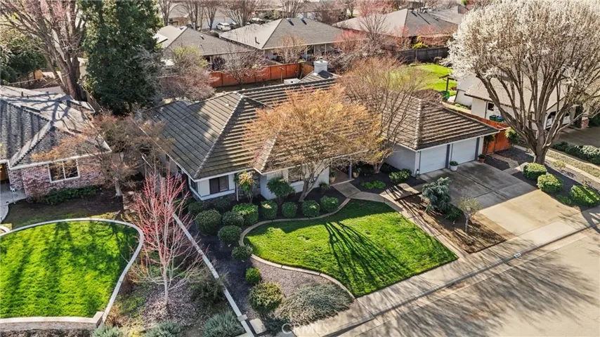 529 Countryside Lane, Chico, California 95973