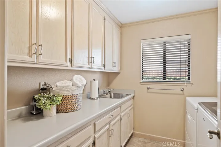 529 Countryside Lane, Chico, California 95973
