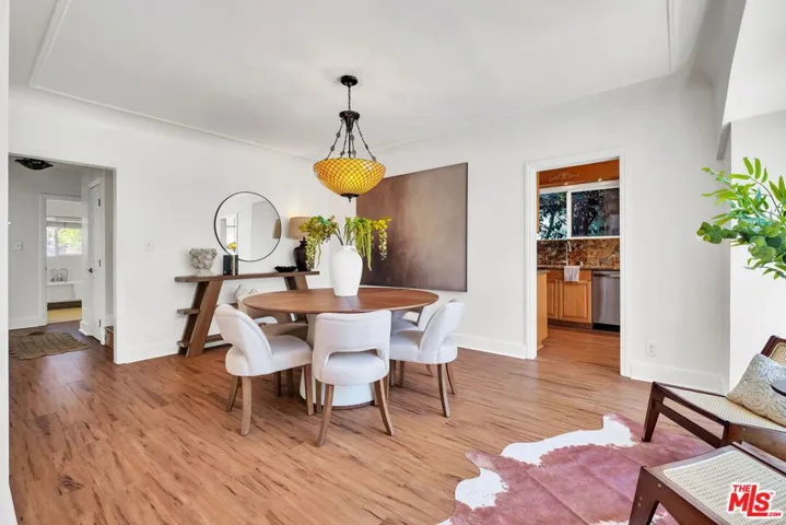 851 S Orange Drive, Los Angeles, California 90036