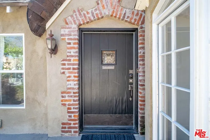 851 S Orange Drive, Los Angeles, California 90036
