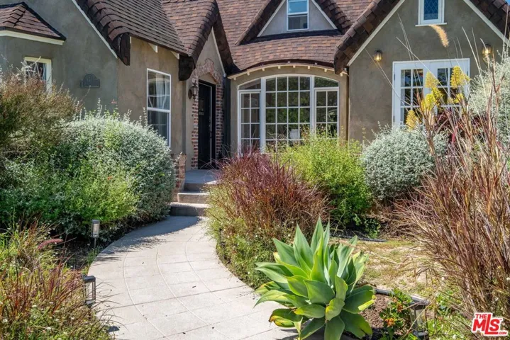 851 S Orange Drive, Los Angeles, California 90036