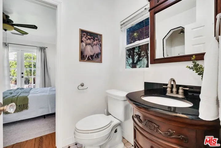 851 S Orange Drive, Los Angeles, California 90036