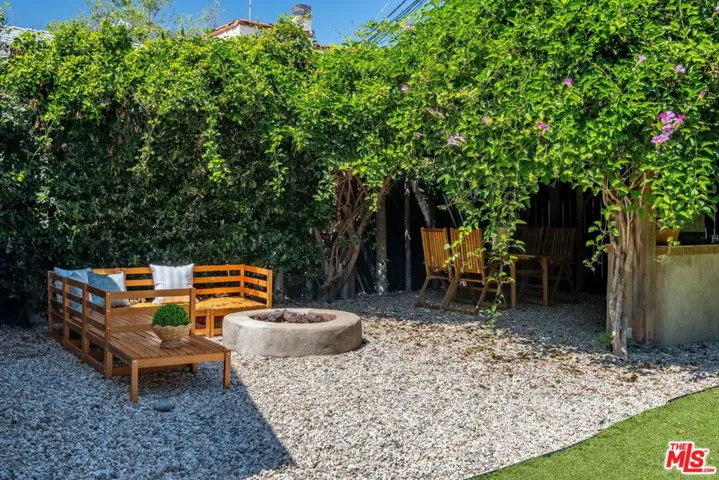 851 S Orange Drive, Los Angeles, California 90036