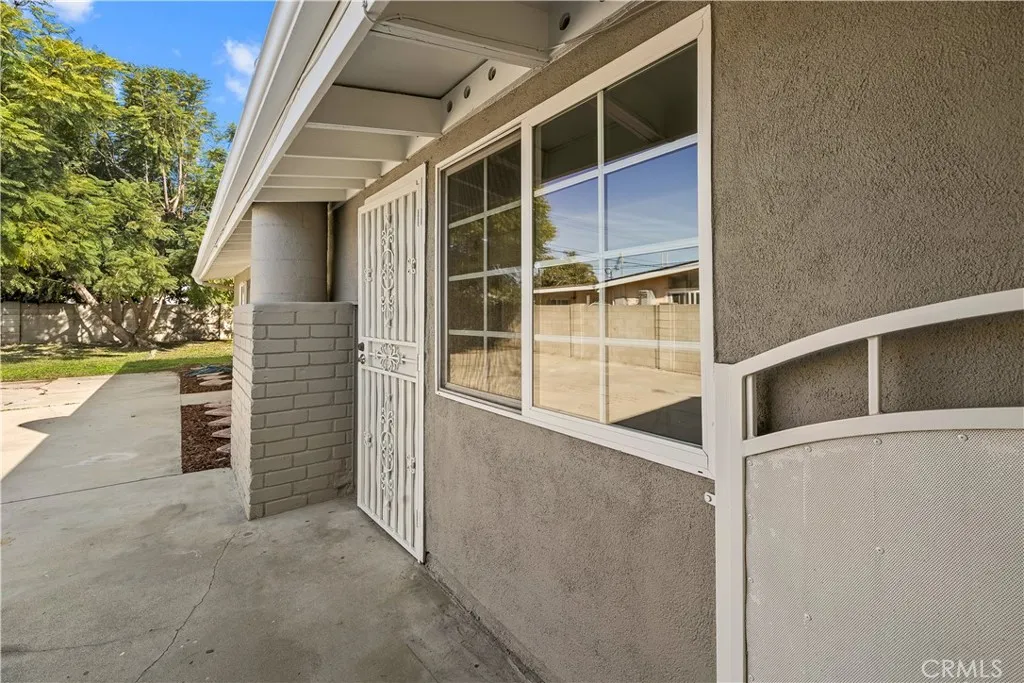 7761 Davmor, Stanton, California 90680 home-pic-31