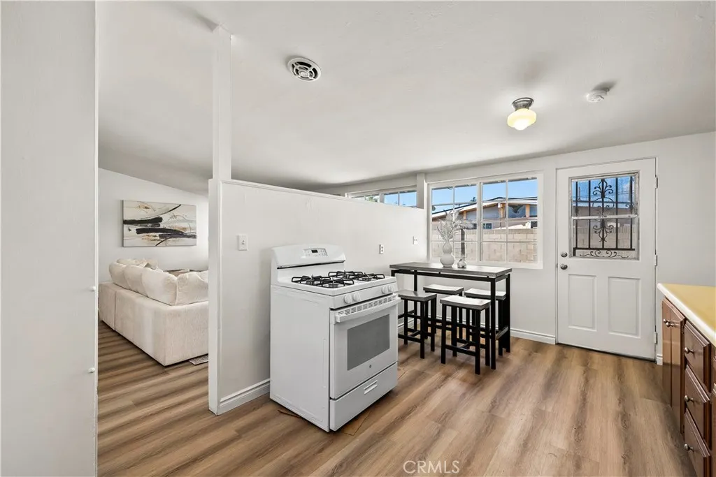 7761 Davmor, Stanton, California 90680 home-pic-16