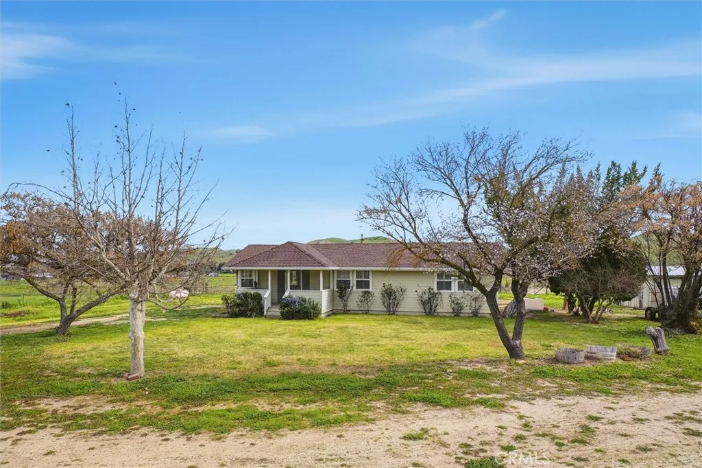 800 Truesdale Road, Shandon, California 93461 home-pic-27