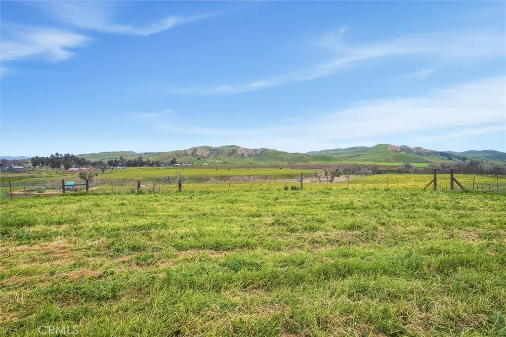 800 Truesdale Road, Shandon, California 93461 home-pic-30