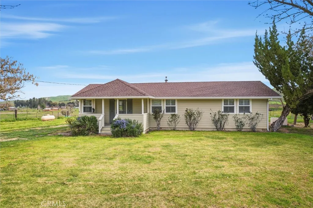 800 Truesdale Road, Shandon, California 93461 home-pic-1