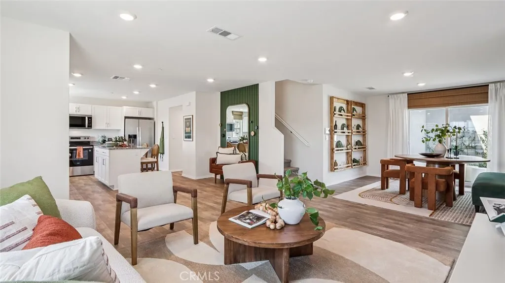 30968 Olas Court, Lake Elsinore, California 92530 home-pic-6