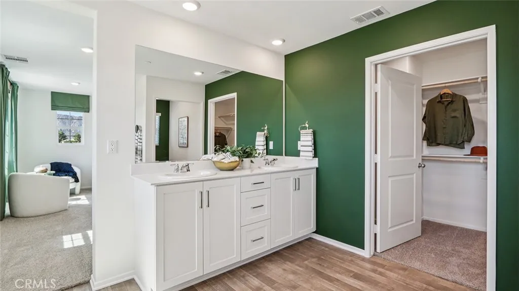 30968 Olas Court, Lake Elsinore, California 92530 home-pic-25