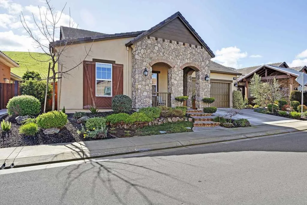 1994 1994 Andalucia Ln, Brentwood, California 94513 home-pic-2