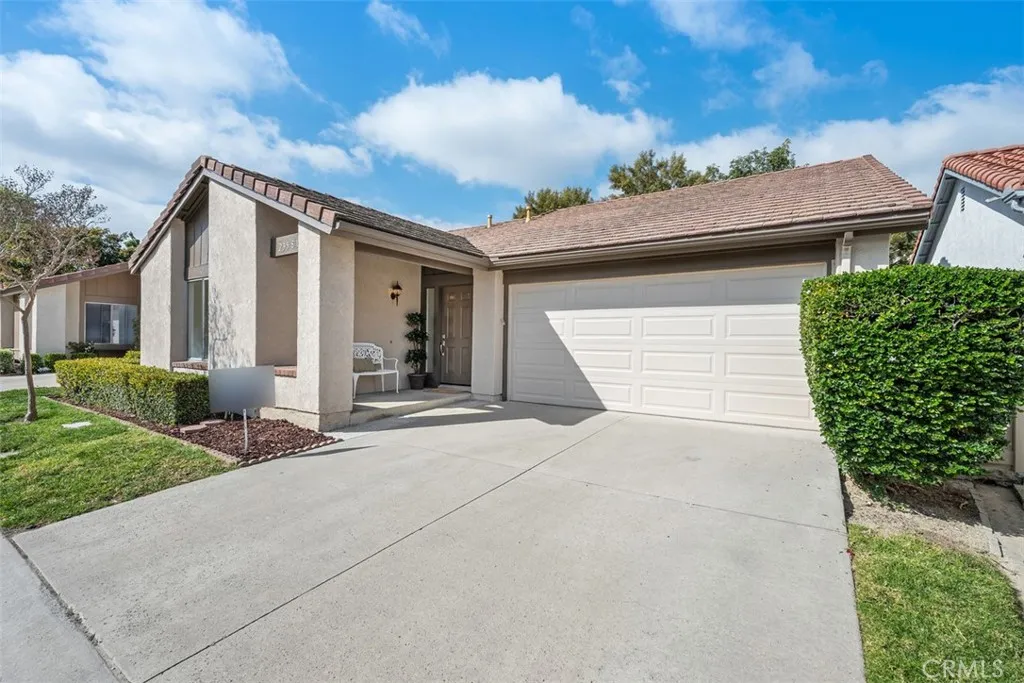 23581 Ribalta, Mission Viejo, California 92692 home-pic-1