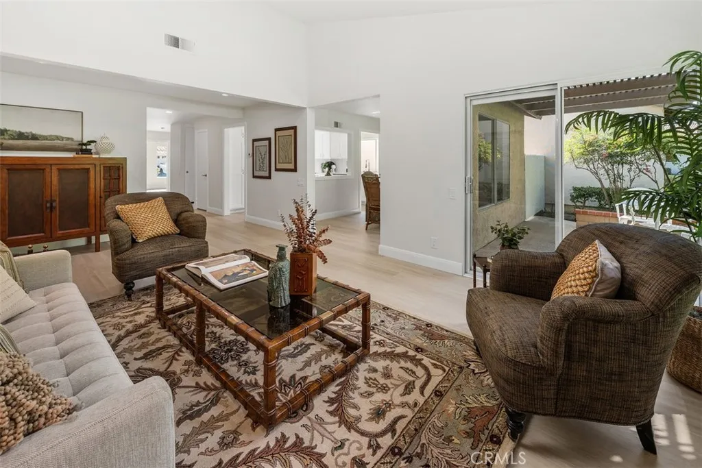 23581 Ribalta, Mission Viejo, California 92692 home-pic-5