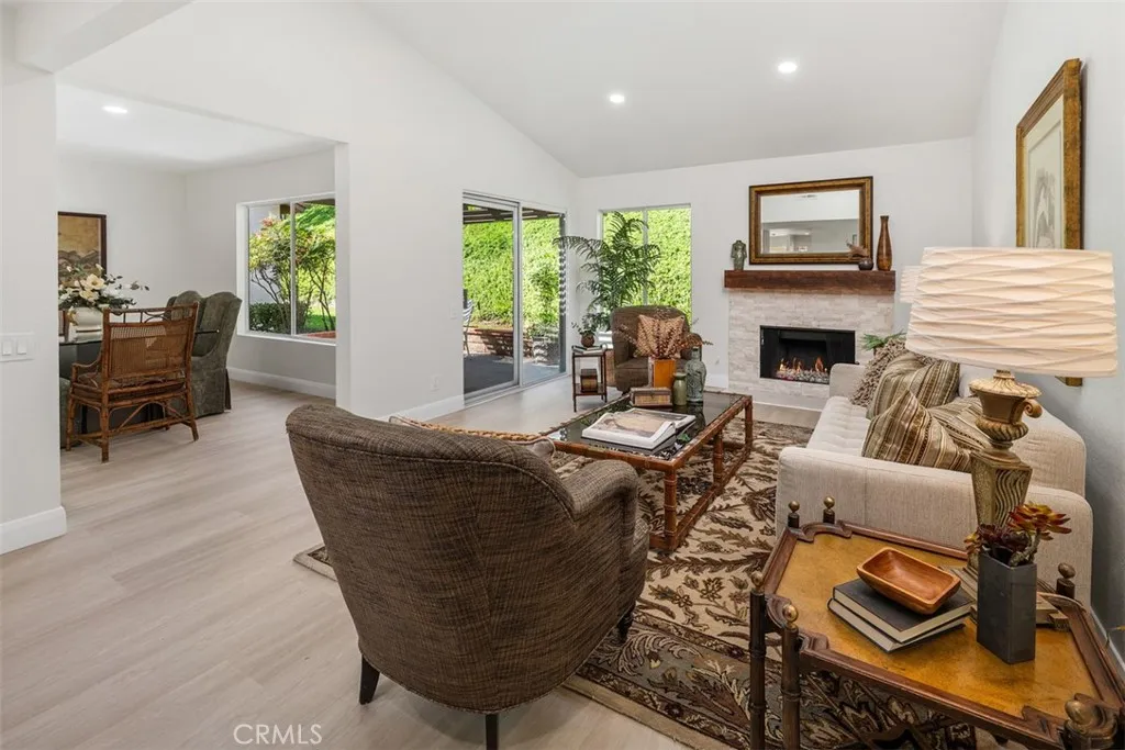 23581 Ribalta, Mission Viejo, California 92692 home-pic-3
