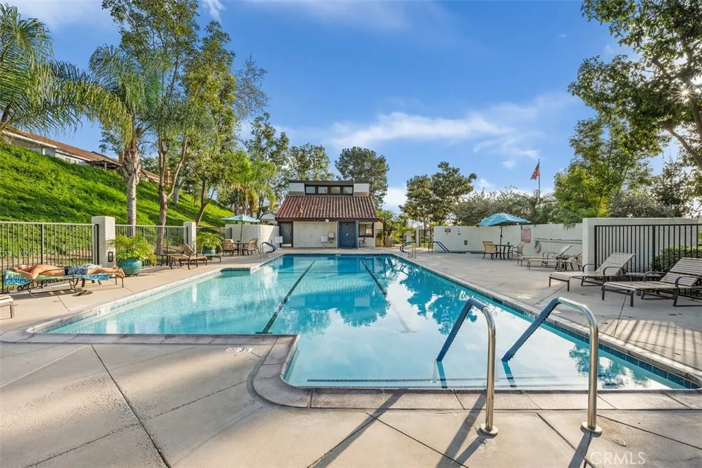 23581 Ribalta, Mission Viejo, California 92692 home-pic-26