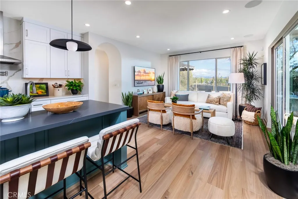 163 Pisano, Irvine, California 92618 home-pic-2
