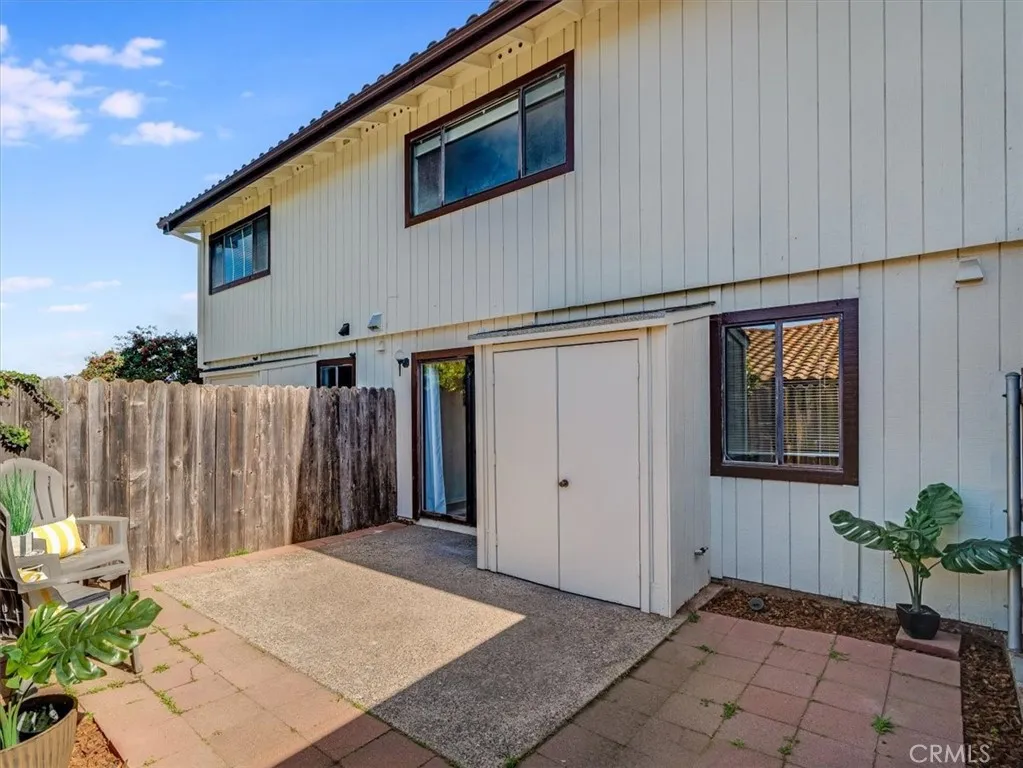 676 N 12th Street  home-pic-29